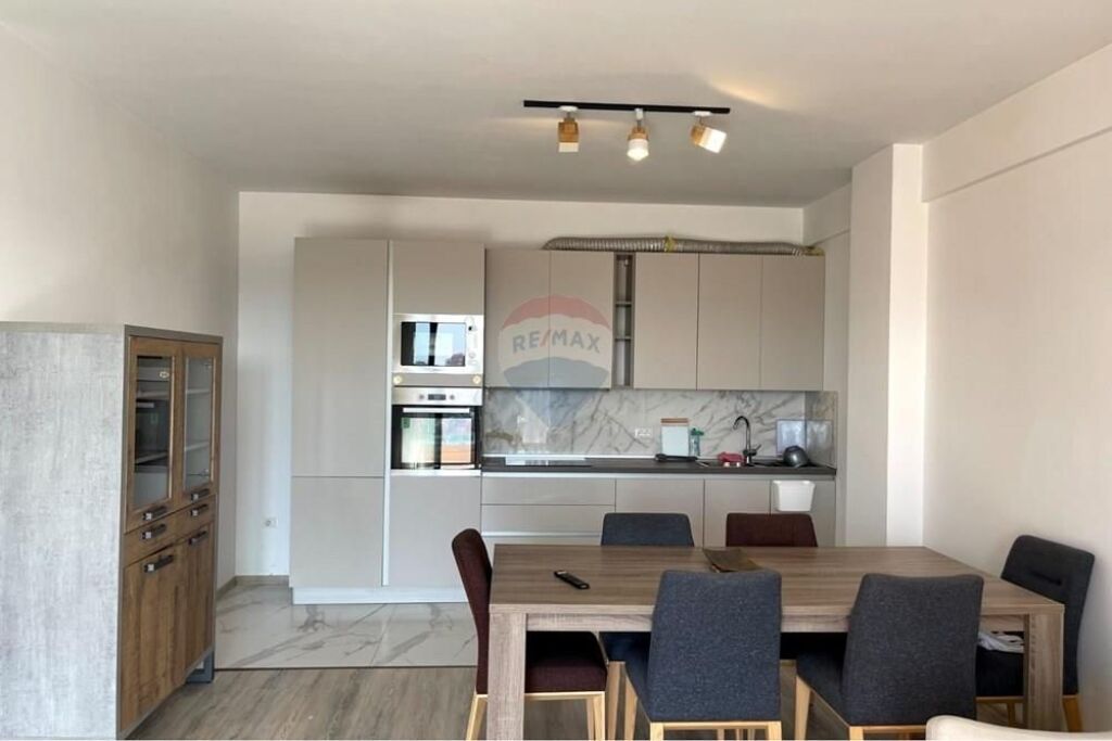 Apartament 2+1+2+Parkim me qea Zogu i Zi