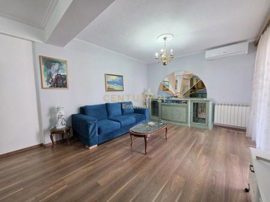 APARTAMENT 2+1+2 PER QIRA NE ISH BLLOK 1,100 € /Muaj Sip. Totale  115m2