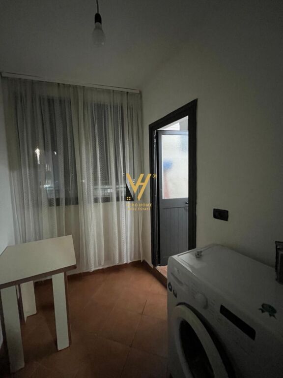 APPARTAMENTO 1+1 IN AFFITTO AL BLV.ZOGU I PARE 50.000 LEKE