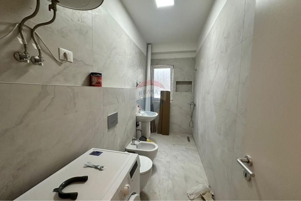 Appartamento in affitto presso Rezidenca Aura, in via Dritan Hoxha.
