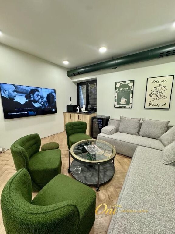 UFFICIO IN AFFITTO 130M2 VASIL SHANTO