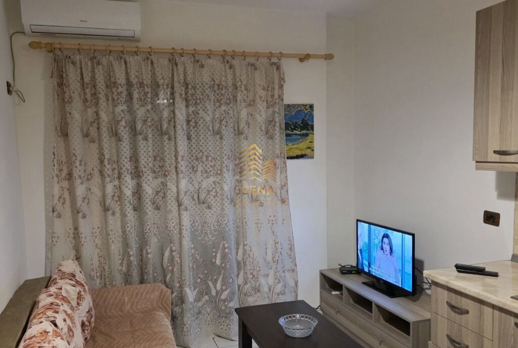Affitto, Appartamento 1+1+Deposito, Xhamllik, 40.000 Leke/mese