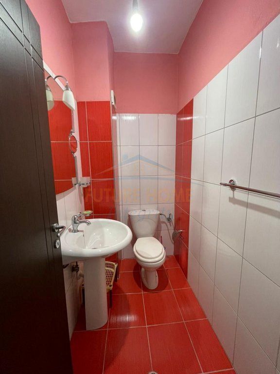 Rent, Apartment 2+1+2, Vilat Gjermane, Tirana.