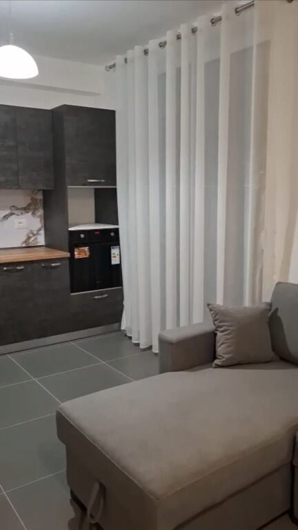 Rent | Apartament 2 + 1 | Rruga 5 Maji | 500 €/month