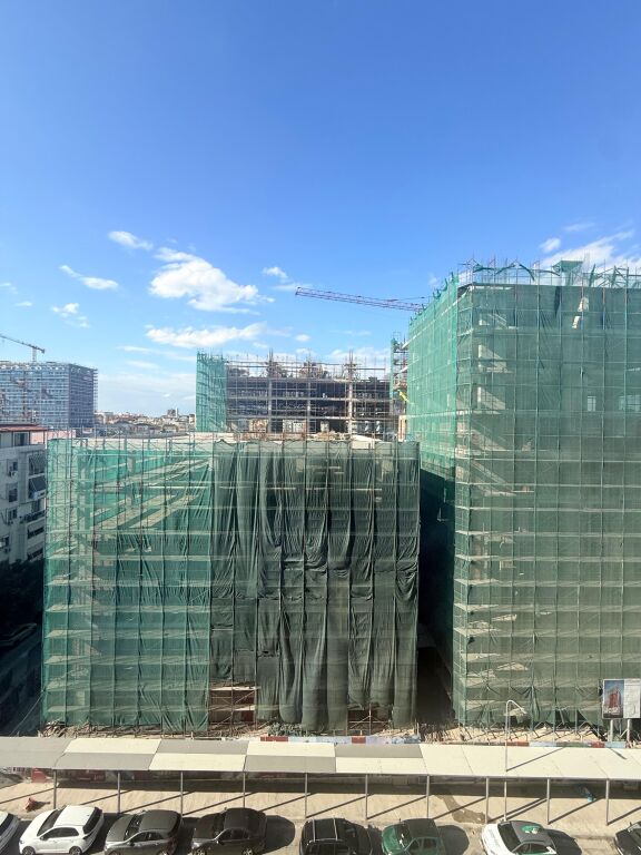 Apartament ne shitje 1+1 te United Tower Komuna Parisir