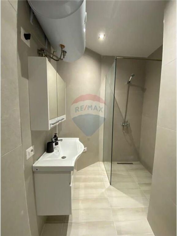 Apartment 1+1 for rent at 21 Dhjetori