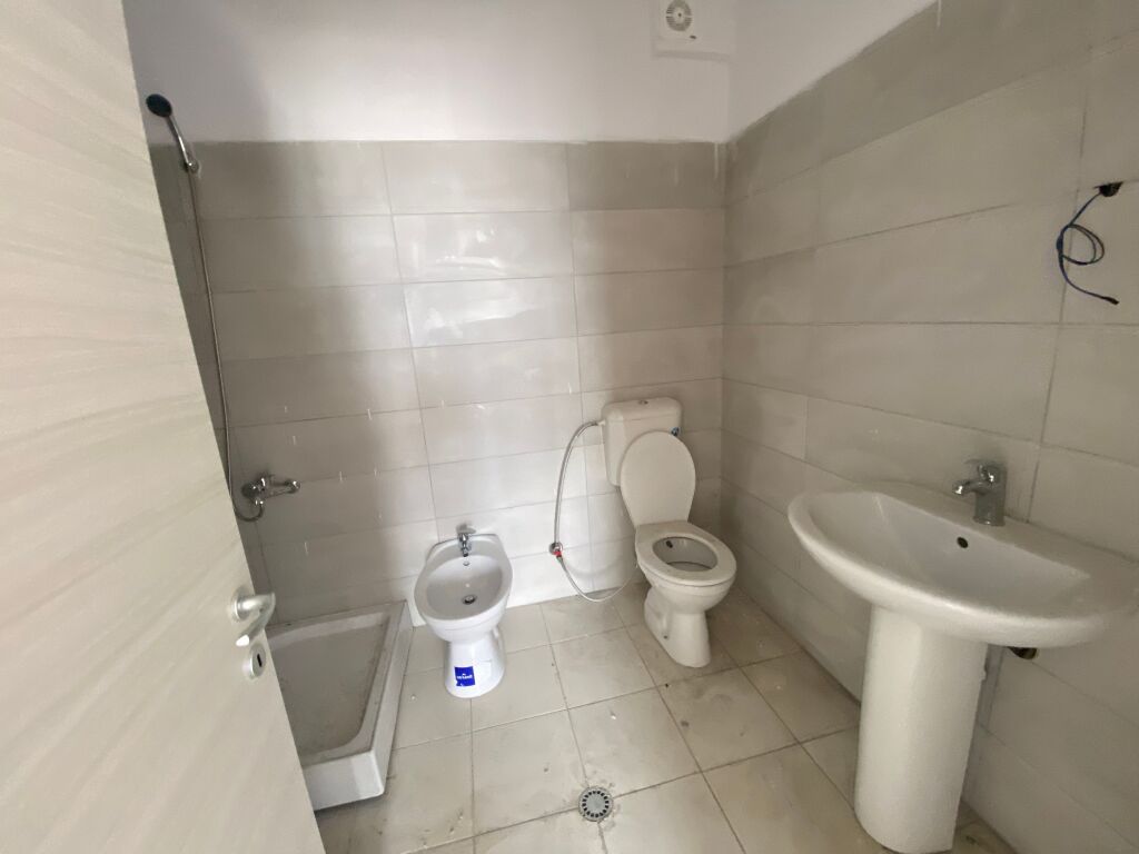 Appartamento 2+1+2+ Veranda in vendita Complesso Astir Fratari !