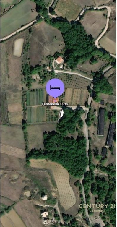 WE SELL LAND IN PETRELË