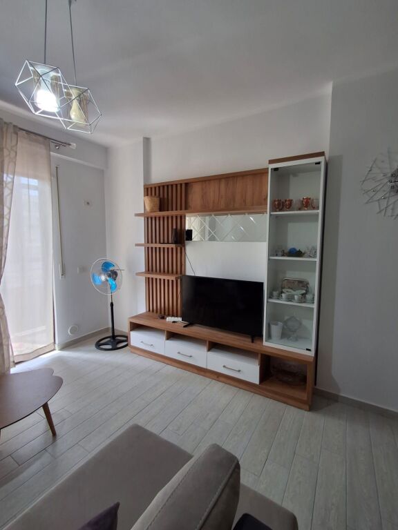 🏡 In Affitto – Appartamento in Affitto 2+1 📍Dietro Max Optika, Skele – Vlore 🌊