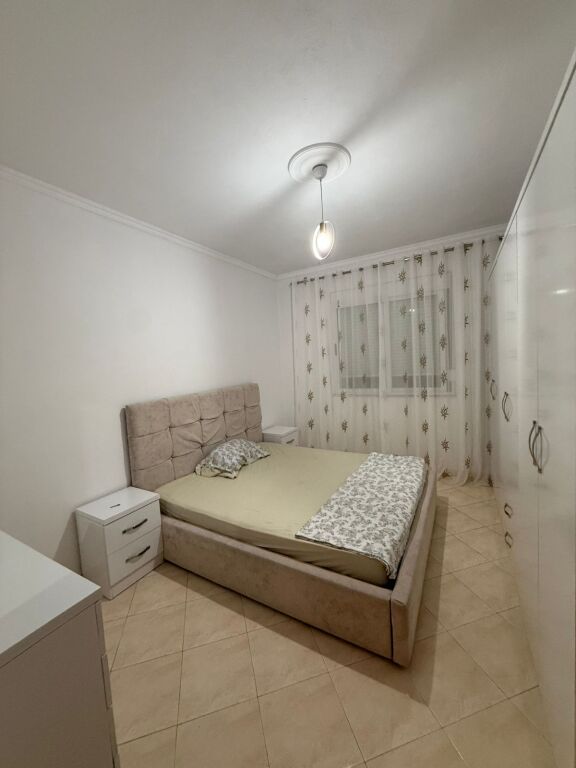 Apartament 2+1 me qera