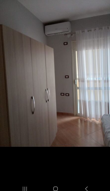 🏡 Jepet me qera apartament 2+1 tek Albano &amp; Romina, Vlorë 🌟