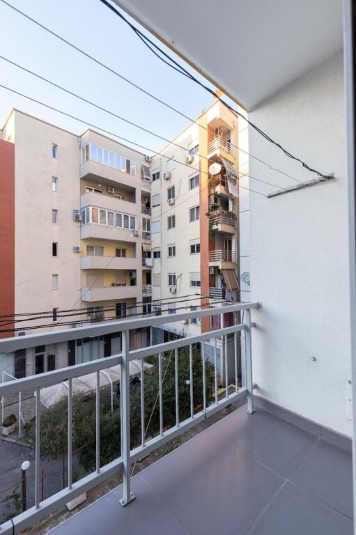🏡 Shitet Apartament 2+1+2 – tek Zogu i Zi