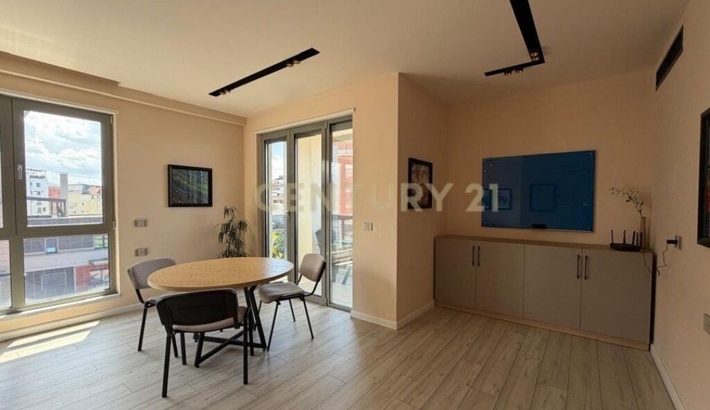 Office space for rent, Center
