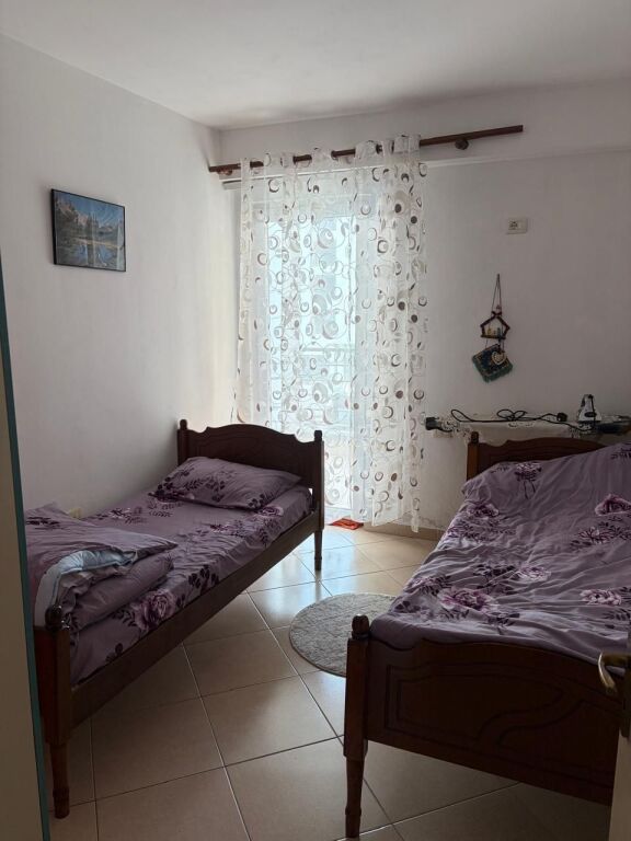 🏢Jordan Misja Street, near Avid Residence, a 3+1 furnished apartment is for rent.: 55,000Leke
