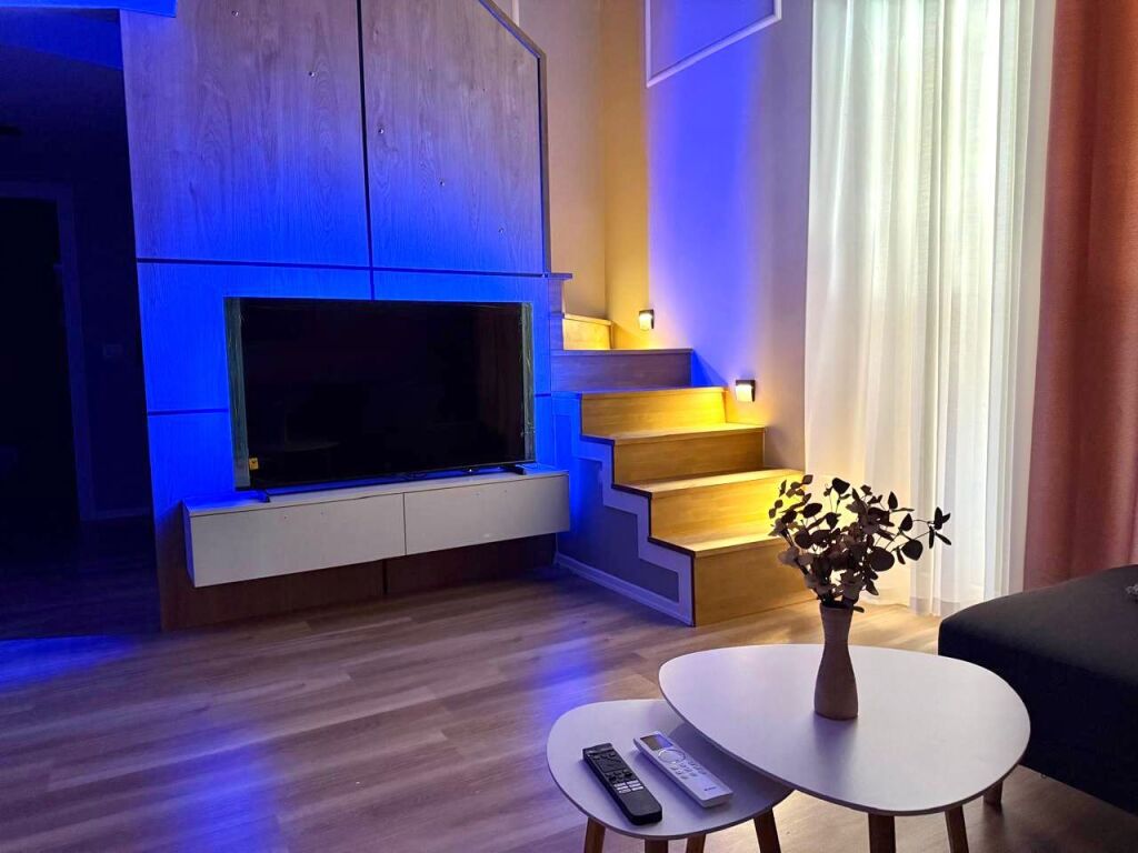 In Affitto: Duplex + 1 Posto Auto 📍Golden Park 3 (Di fronte a American Hospital 3) - 60.000 Lek/Mese - S.80m²