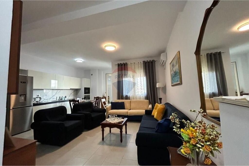 🏠Appartamento 2+1+2 in affitto nella zona di Skela, Vlorë📍
