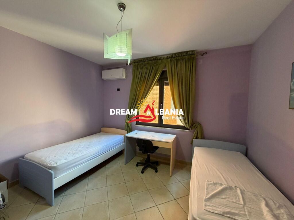 Jepet me qera apartament 2+1+2 me Post parkimi tek 9 -kateshet, Tirane (ID 42214979)