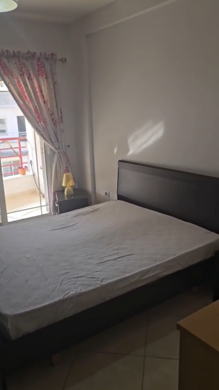 Apartaamwnt 2+1 per qera Yzberisht !