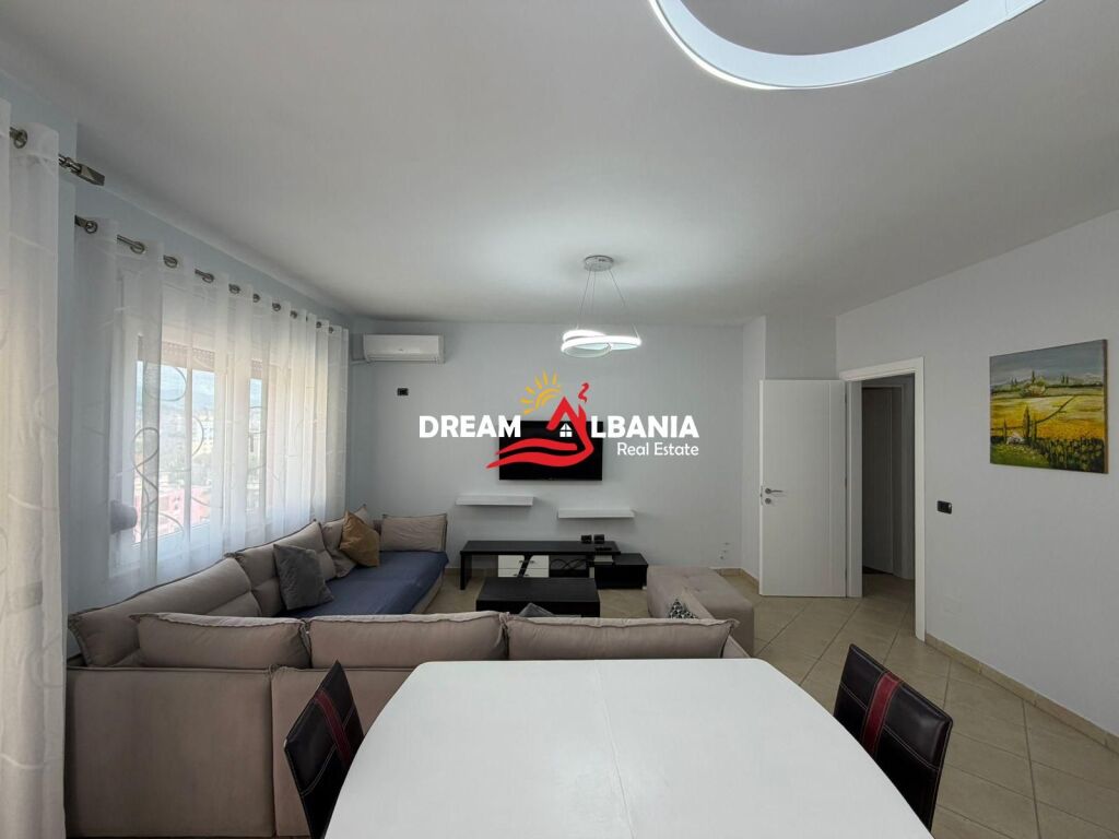 Jepet me qera apartament 2+1+2 me Post parkimi tek 9 -kateshet, Tirane (ID 42214979)