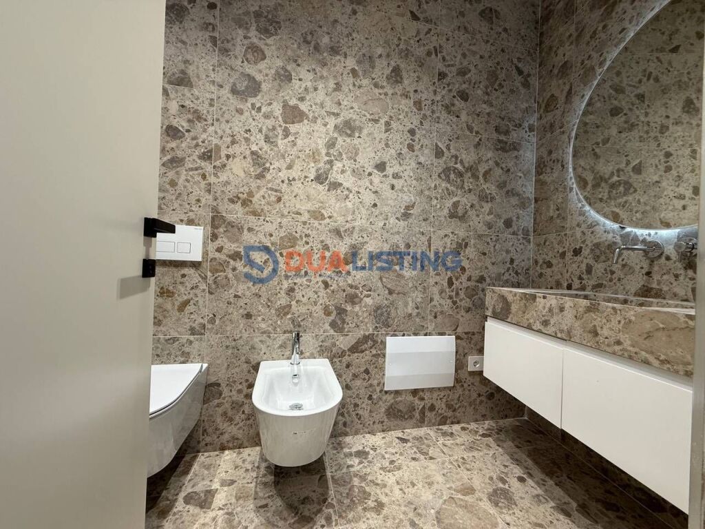 QIRA, APARTAMENT LUKSOZ 2+1+2 ME POST PARKIMI