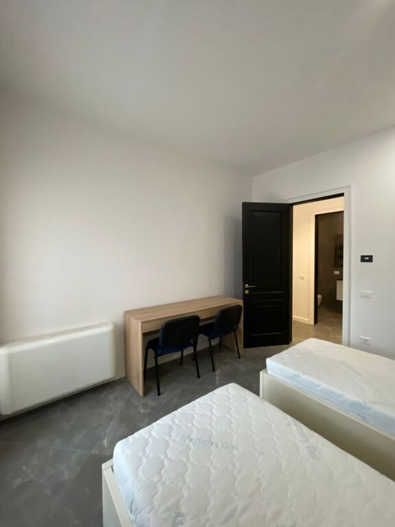 JEPET ME QIRA | APARTAMENT LUKSOZ 2+1+2 + POST PARKIMI | KOMPLEKSI DELIJORGJI