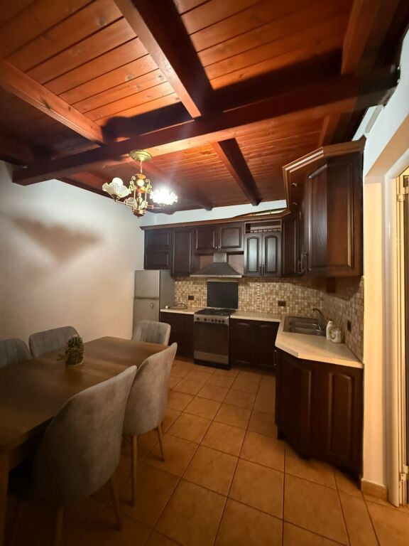 Apartament 2+1 me qera