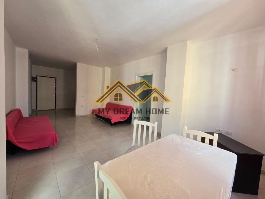 Shitet Apartament 1+1 Plazh Durres! Vije e Dyte me Detin