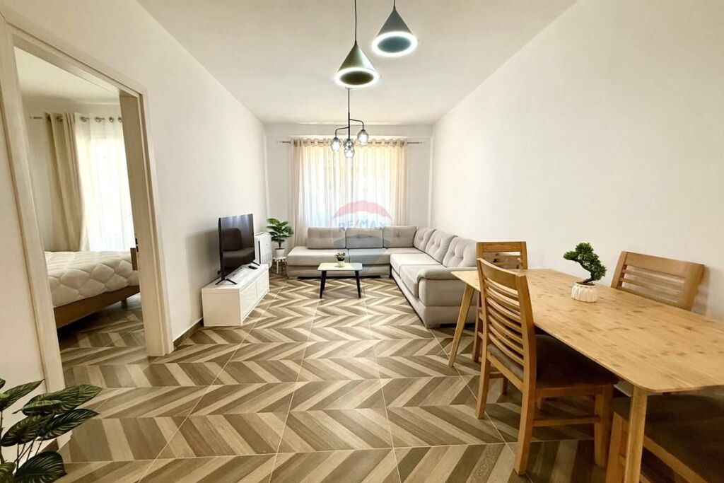Furnished 1+1 apartment at E88, Laprake!