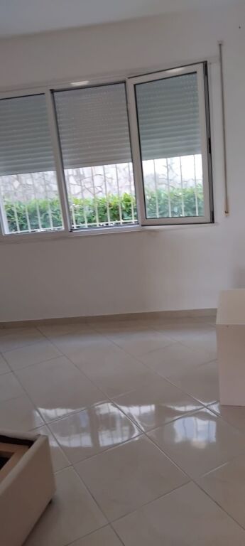 2+1, vuoto, residenziale o ufficio, complesso mateo, zoo, 500 euro