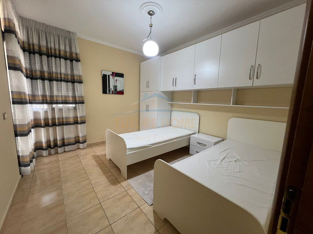 Affitto, Appartamento 2+1, Blocco.