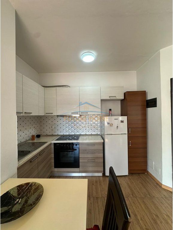 Qera, Apartament 1+1, Xhamllik, Tiranë