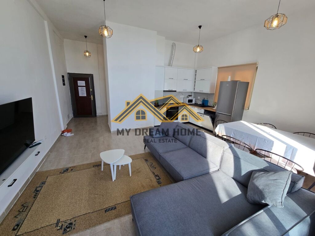 Appartamento 1+1 con veranda Vista Mare in Vendita a Currila, Durazzo !