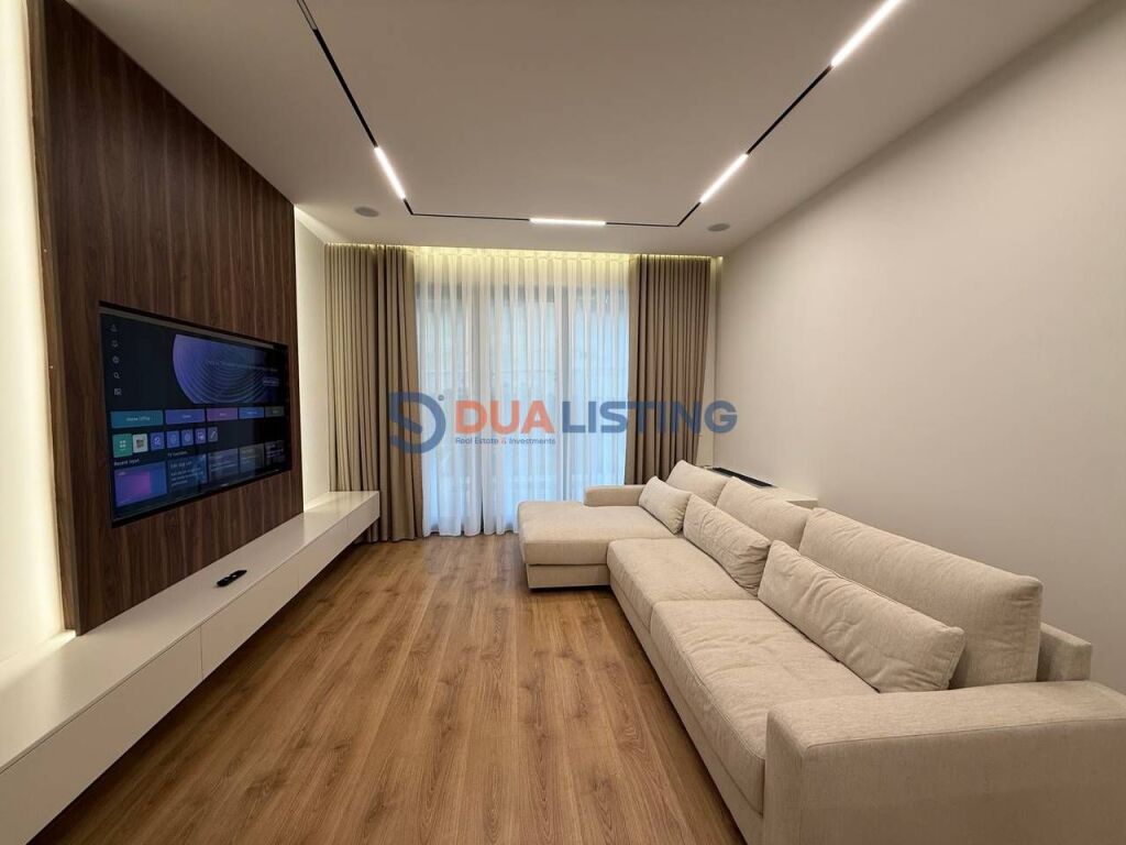 QIRA, APARTAMENT LUKSOZ 2+1+2 ME POST PARKIMI