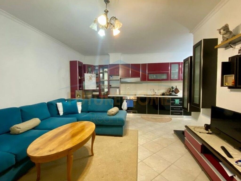 Shitet, Apartament 2+1, Unaza e Re, Tiranë