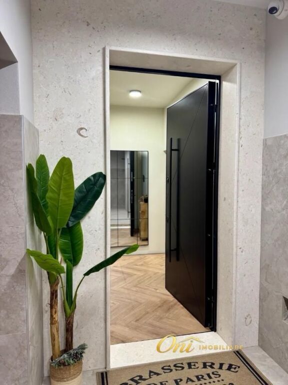 UFFICIO IN AFFITTO 130M2 VASIL SHANTO