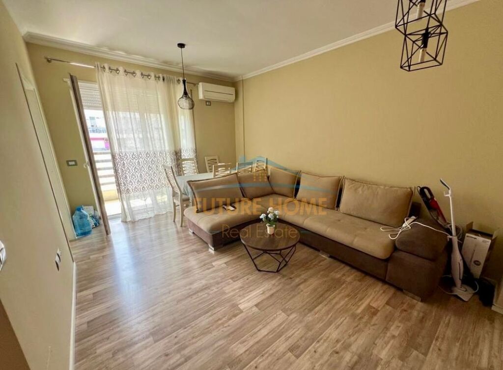 Affitto, Appartamento 1+1, Porcelan, Tirana.