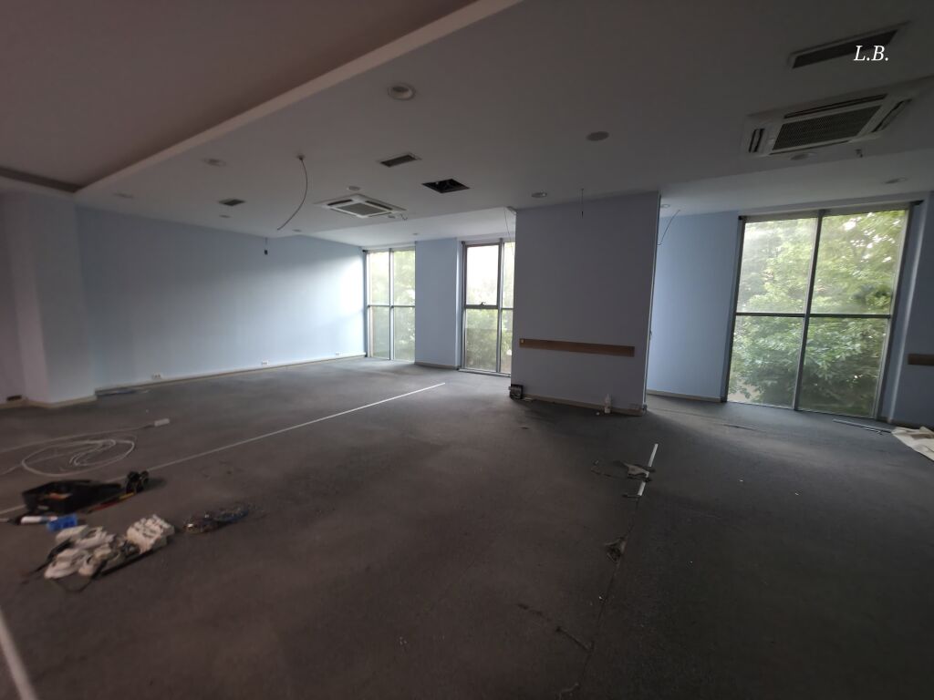 Jepet ambient per zyra,call center, klinike