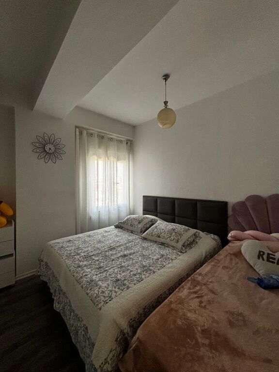 🏡 Apartament 1+1 për shitje te Rruga Endri Keko, pranë Maternitetit të Ri.