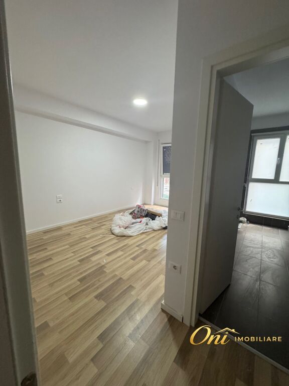 JEPET ZYRE ME QERA 106M2 DON BOSKO