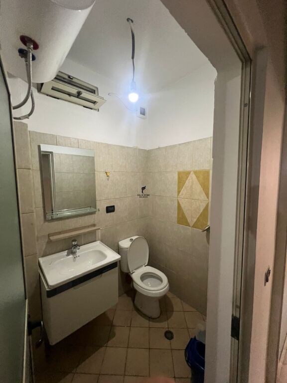 APPARTAMENTO IN AFFITTO 1+1 VIA KAVAJËS 45.000 LEKE FH-73237