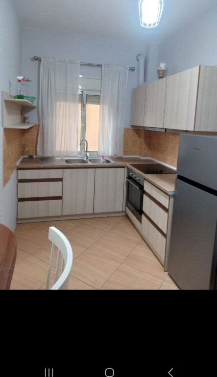 🏡 Jepet me qera apartament 2+1 tek Albano &amp; Romina, Vlorë 🌟