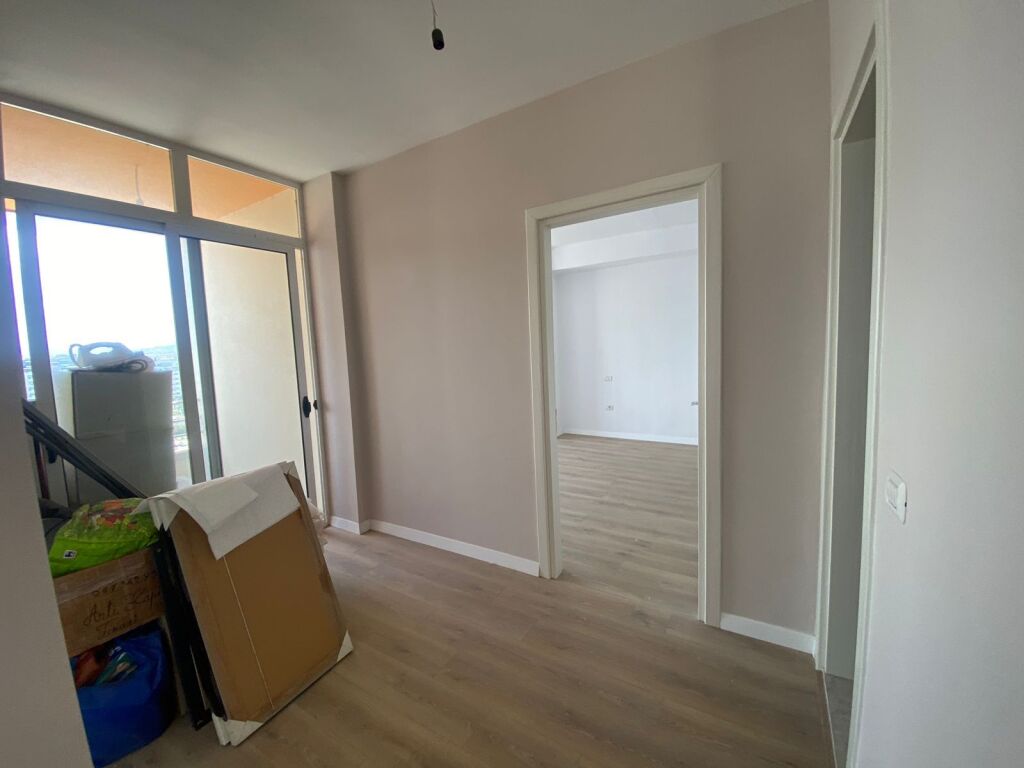 Vendesi in vendita 2+1+2 + Veranda ad Astir, Complesso Fratari