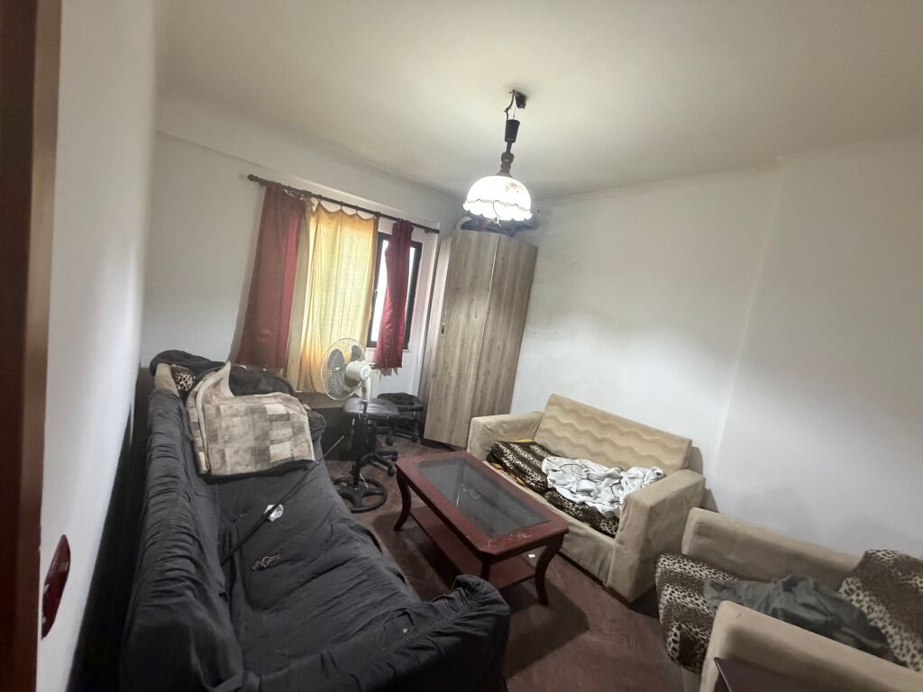 2*1,per zyra ose banim,te komune e parisit,500 euro