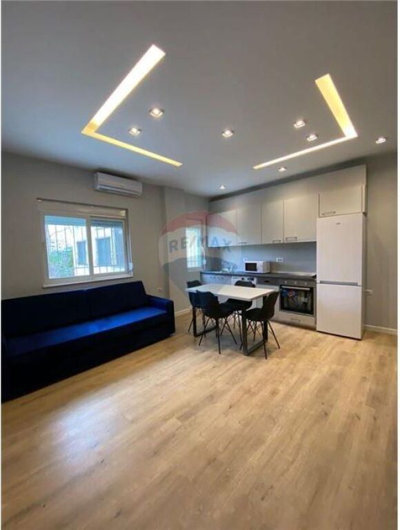 Apartment 1+1 for rent at 21 Dhjetori