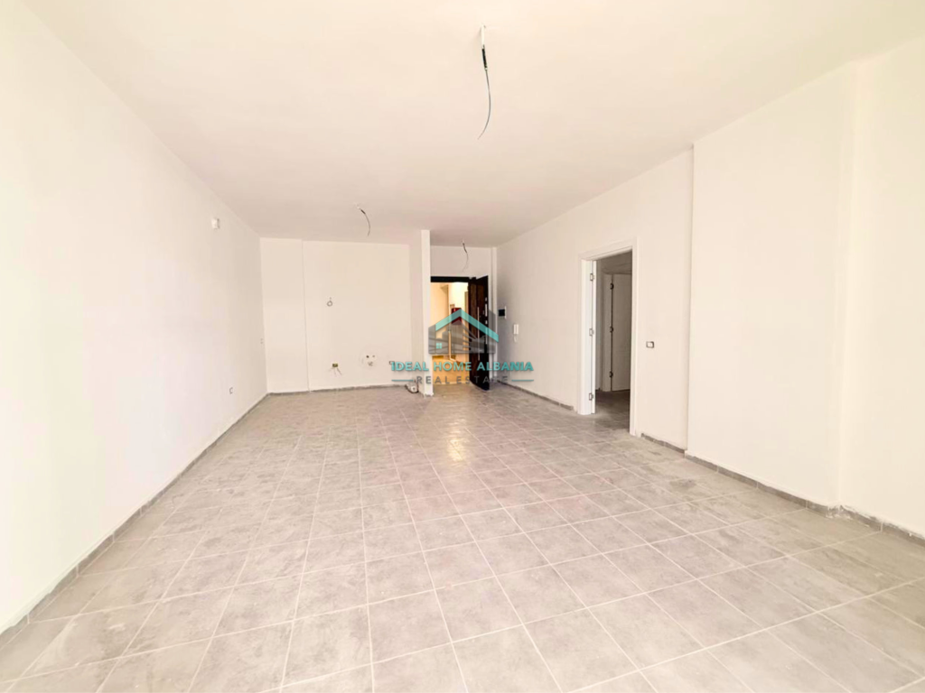 Appartamento 2+1 in vendita – Lungomare, Vlorë