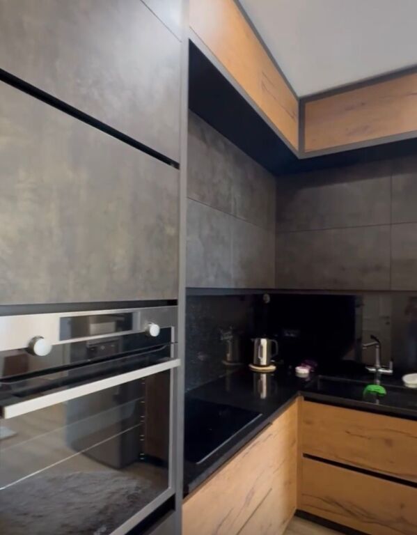 Apartament 2+1 me qira tek Ish Fusha e Aviacionit!