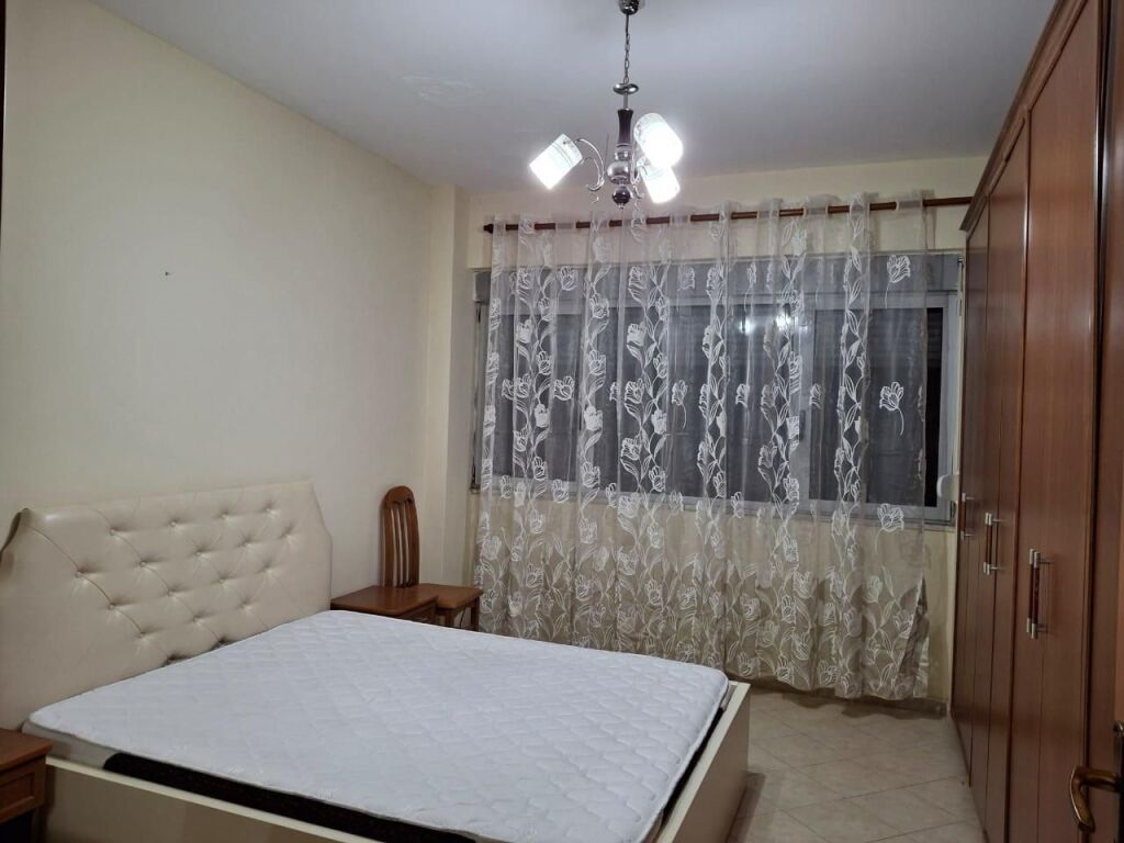 🏢Via Dibra, Complesso Halili, appartamento 1+1 in affitto, arredato 45.000 Leke
