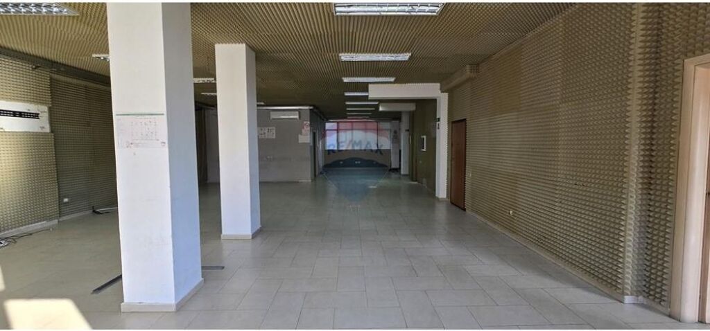Zyrë - Për Qira - Rruga Budi, Tiranë(ID: 530481008-131)