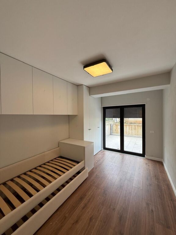 Vendesi Appartamento 3+1+2+Veranda