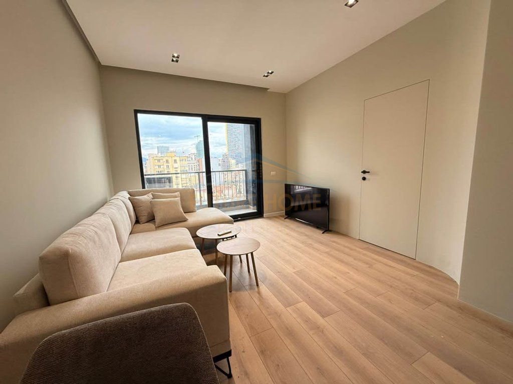 Qira, Apartament 1+1, Rruga e Barrikadave, Tiranë.